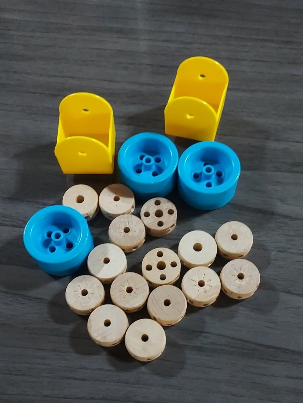 Vintage TINKERTOY BUILDING SET ~ #440 Tinker Toy